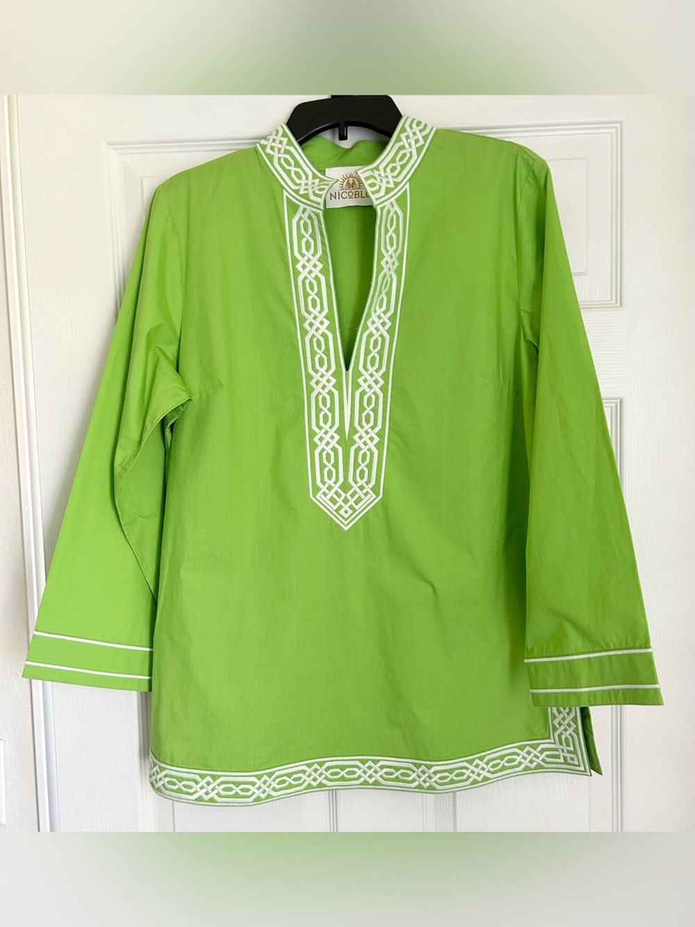 Women’s Nicoblu Lime Green Embroidered Tunic Top Shirt L Large *Like New*
